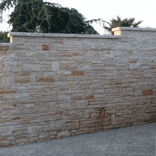 Realizzazione muro